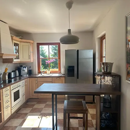 Villa Sara - Wörtherseeblick, Skifahren, Sauna Sankt Bartlmae