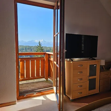 Sara - Woertherseeblick, Skifahren, Sauna Sankt Bartlmae