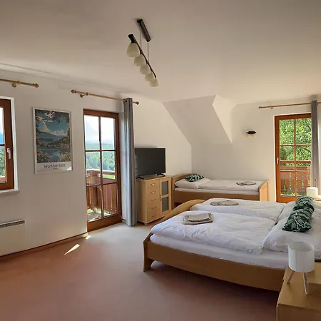 Villa Sara - Wörtherseeblick, Skifahren, Sauna Villa