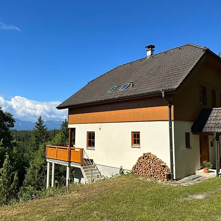 Sara - Woertherseeblick, Skifahren, Sauna Villa Sankt Bartlmae