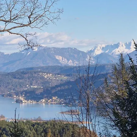 Sara - Traumhafter Seeblick, Familienparadies, Ruhelage * Sankt Bartlmae