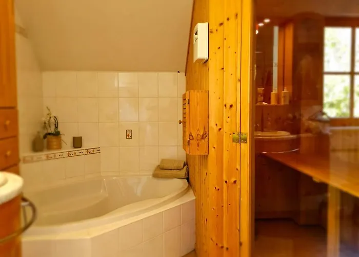 Villa Villa Sara - Wörtherseeblick, Skifahren, Sauna