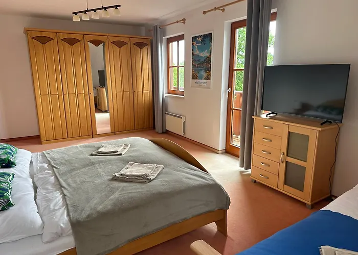 Sara - Woertherseeblick, Panoramaterrasse, Sauna * Sankt Bartlmae