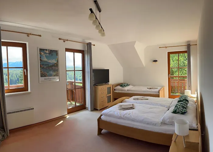 Villa Sara - Wörtherseeblick, Skifahren, Sauna Villa