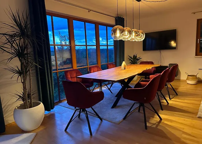 Villa Sara - Wörtherseeblick, Skifahren, Sauna *